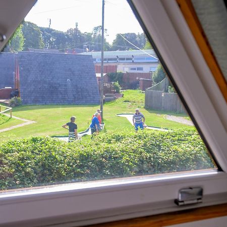 Escape To A Clifftop Chalet With Pool And Tennis Onsite - 1A Kingsdown Holiday Park Exterior foto
