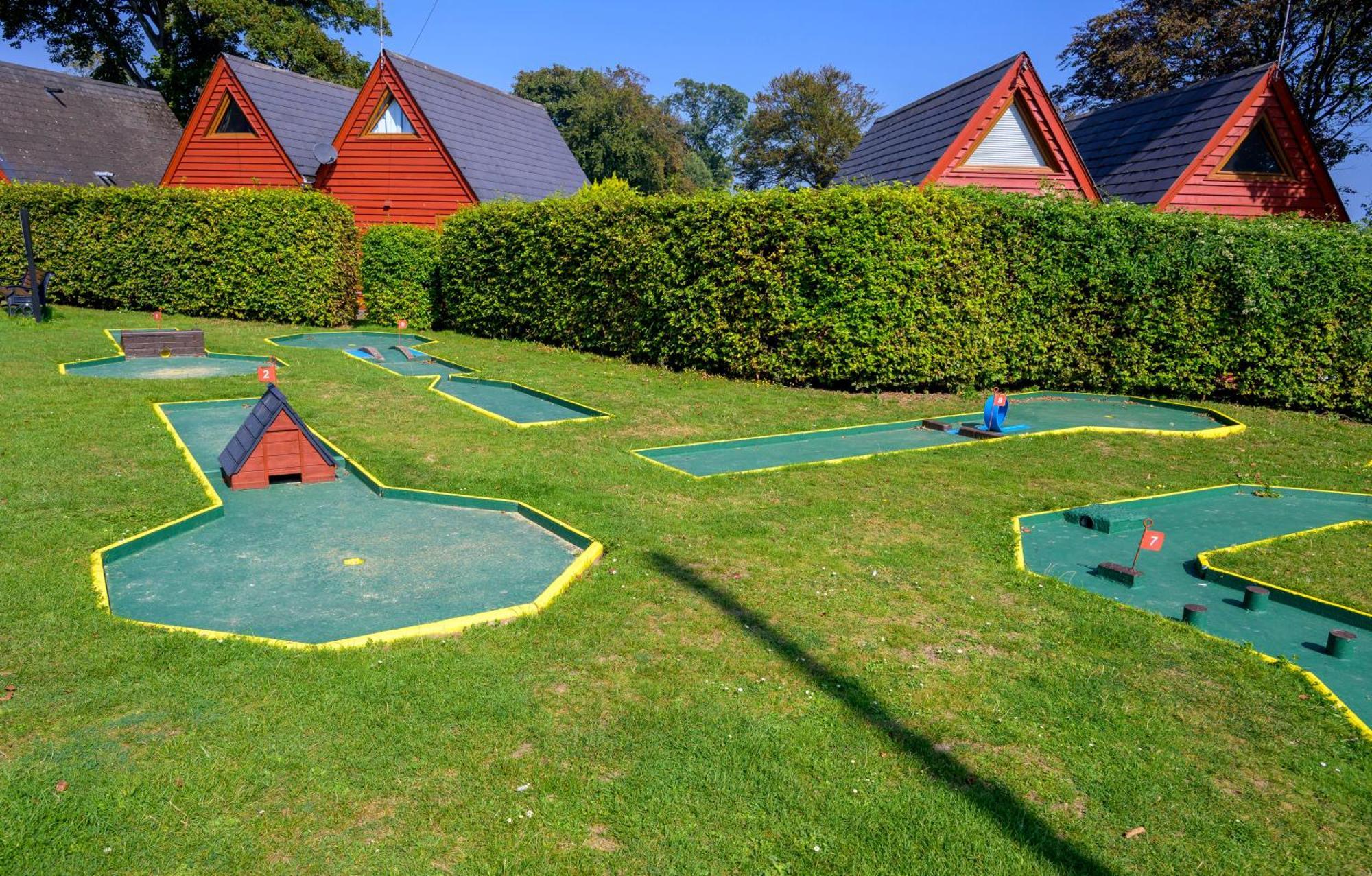 Escape To A Clifftop Chalet With Pool And Tennis Onsite - 1A Kingsdown Holiday Park Exterior foto